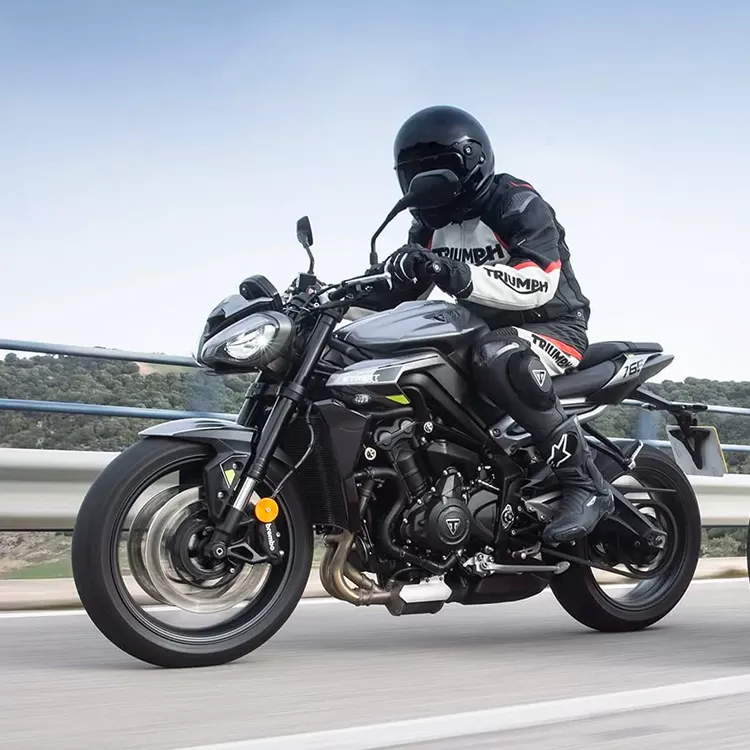 Triumph speed top triple 765